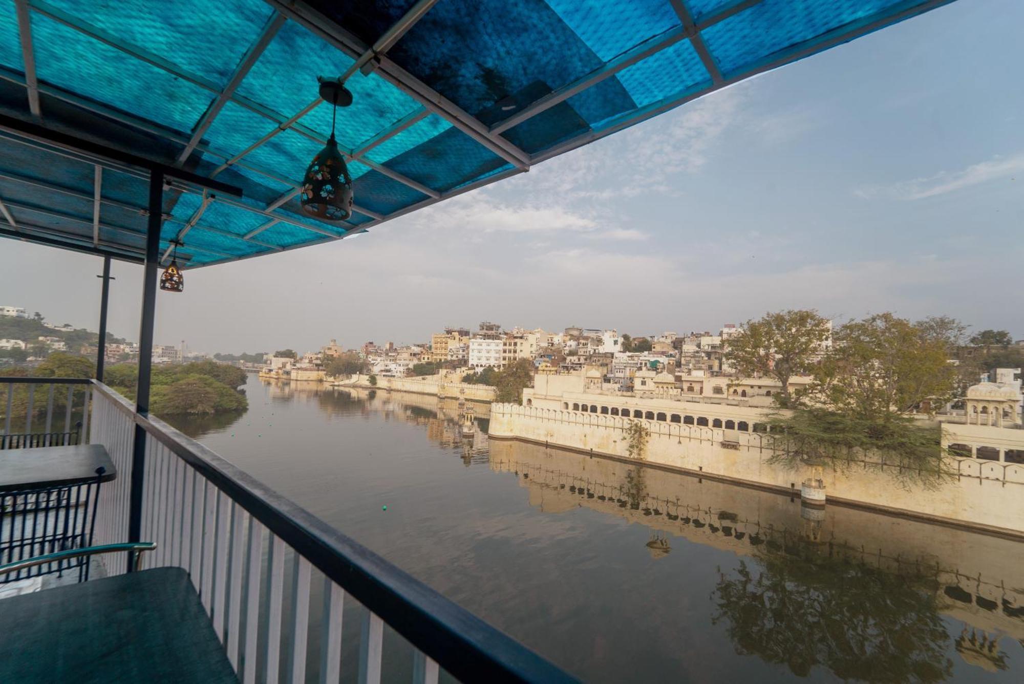 Venice View Hotel & Restaurant Udaipur Exterior foto